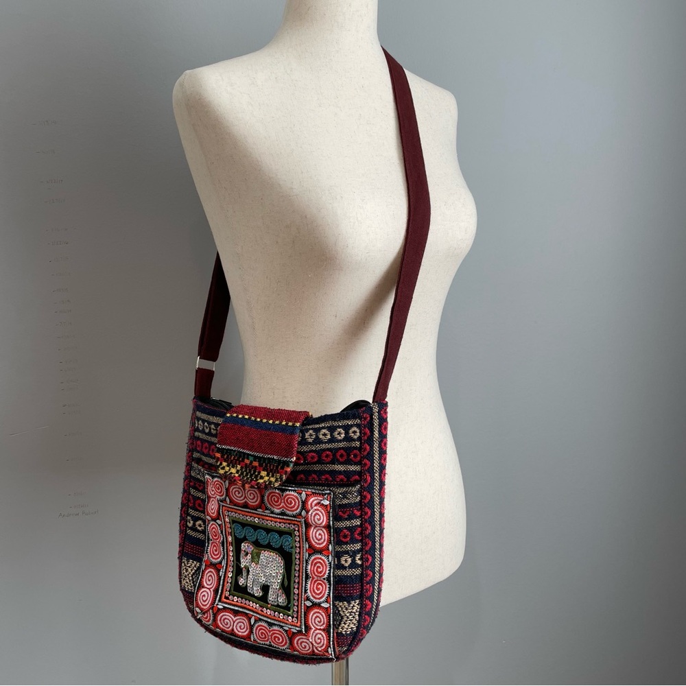 Bohemian Embroidered Crossbody Bag Purse Burgundy Strap Sequined Elephant Pocket